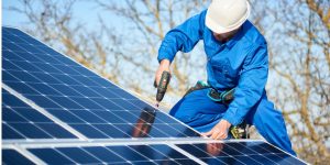 Installation Maintenance Panneaux Solaires Photovoltaïques à Orcieres